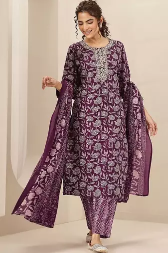 women floral printed regular thread work kurta with trousers & with dupatta
