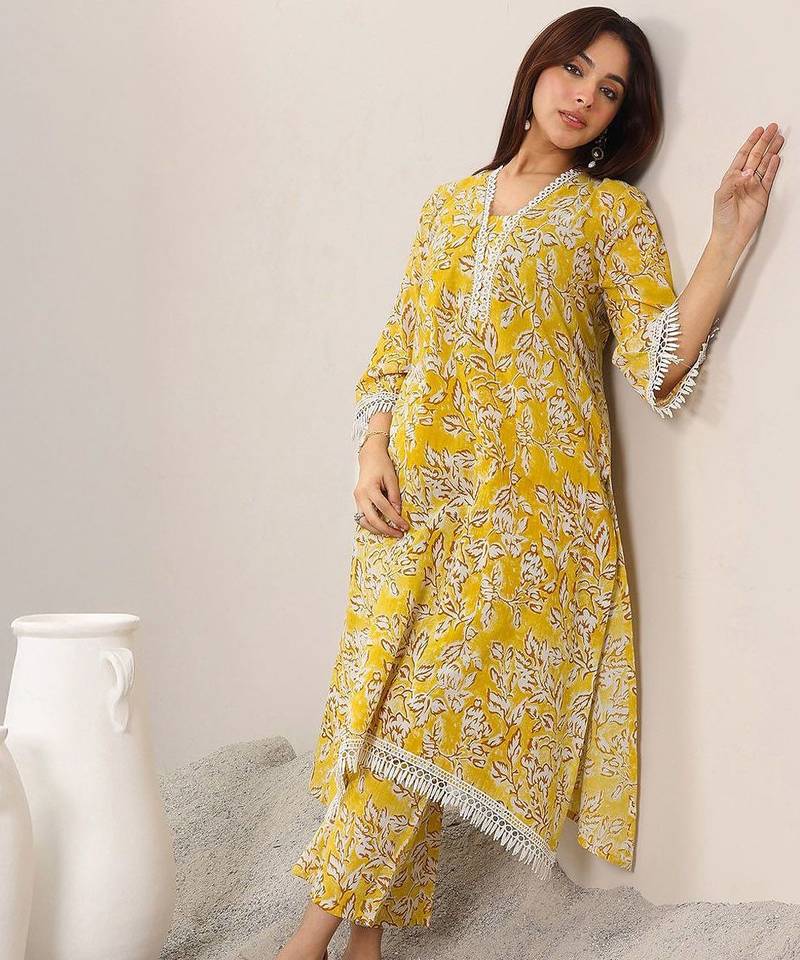 floral printed v-neck a-line kurta with trousers