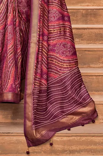 Magenta woven design silk blend banarasi saree