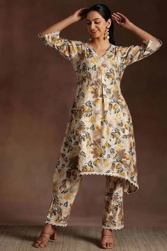 floral printed kurta with trouser