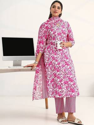 women floral printed regular cotton blend kurta with trousers & with dupatta 1