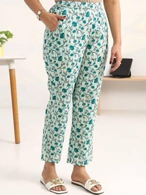 women printed regular cotton blend kurta with trousers 6