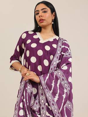polka dot printed v-neck straight kurta with trouser & dupatta 2
