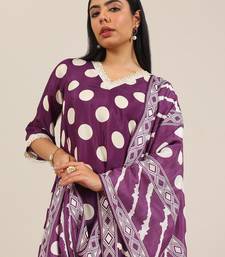 polka dot printed v-neck straight kurta with trouser & dupatta
