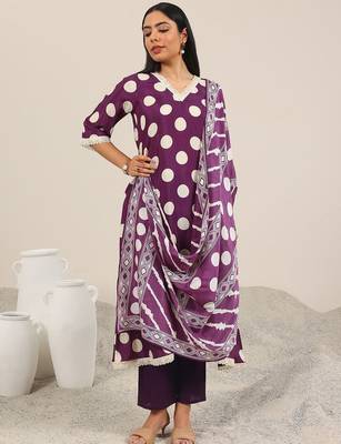 polka dot printed v-neck straight kurta with trouser & dupatta 4