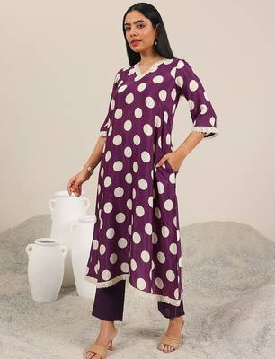 polka dot printed v-neck straight kurta with trouser & dupatta 5