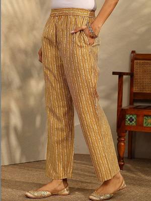 women ethnic motifs printed regular thread work kurta with trousers & with dupatta 3