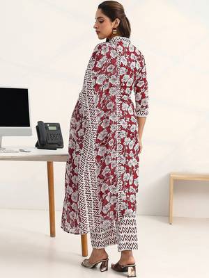 women floral printed regular kurta with trousers & with dupatta 2