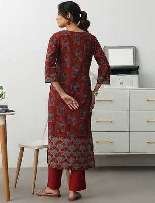 women ethnic motifs printed regular cotton blend kurta with trousers 4