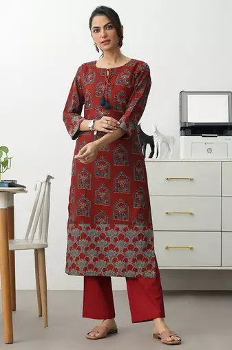 women ethnic motifs printed regular cotton blend kurta with trousers