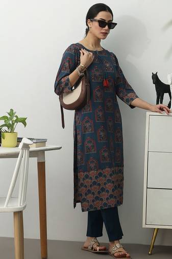 women ethnic motifs printed regular kurta with trousers