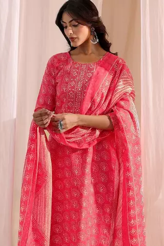 women ethnic motifs printed regular kurta with trousers & with dupatta