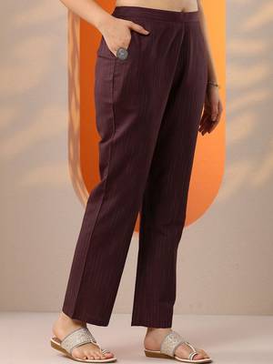 women ethnic motifs printed regular kurta with trousers & with dupatta 6