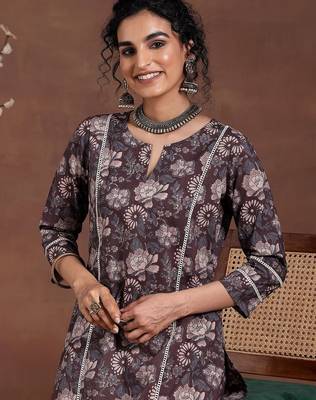 floral printed notch neck straight kurta with trousers 6