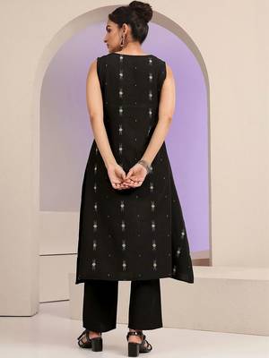 libas black woven design a-line kurta set 4