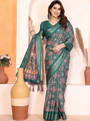 Green kalamkari zari silk cotton designer saree 3