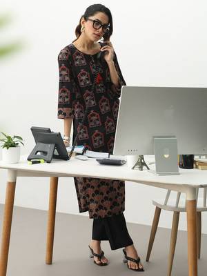 women ethnic motifs printed regular cotton blend kurta with trousers 1