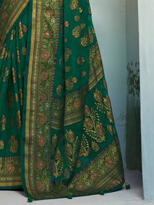 Green floral zari poly georgette saree 5