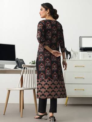 women ethnic motifs printed regular cotton blend kurta with trousers 3