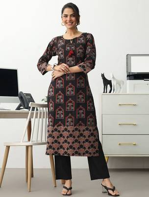 women ethnic motifs printed regular cotton blend kurta with trousers 5