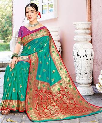 Green green ethnic motifs woven design art silk banarasi saree 3