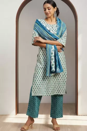 women ethnic motifs printed regular kurta with trousers & with dupatta