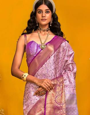 Lavender woven design zari silk cotton kanjeevaram saree 3