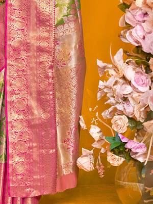 Green woven design zari silk cotton kanjeevaram saree 5