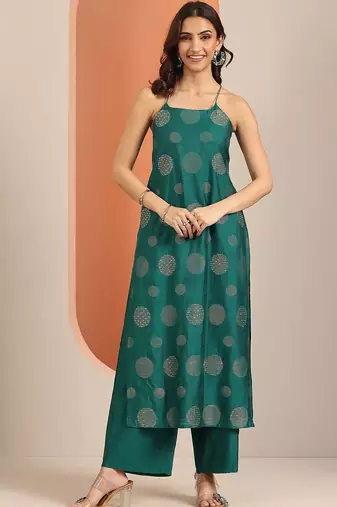 women printed regular kurta with palazzos
