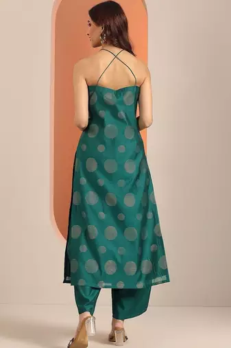 women printed regular kurta with palazzos