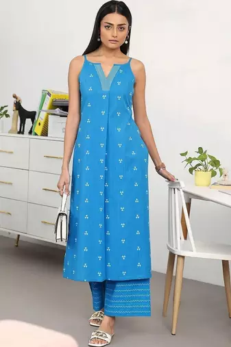 women printed regular kurta with palazzos