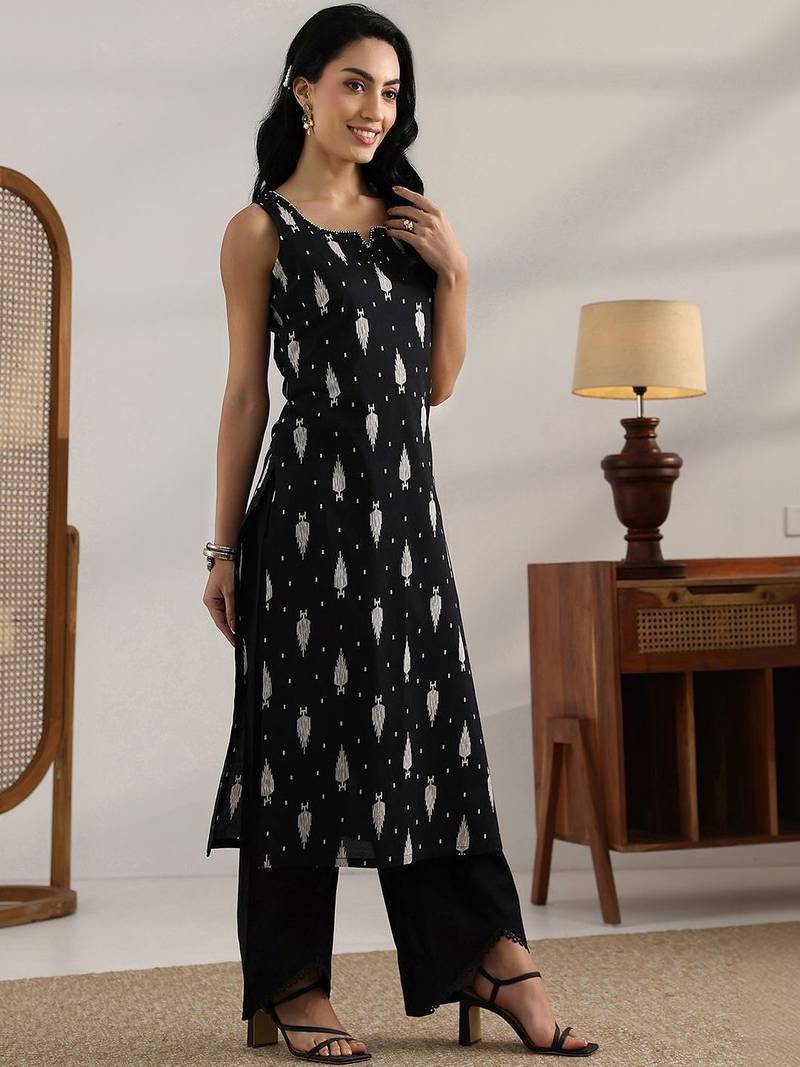 women ethnic motifs printed regular kurta with palazzos
