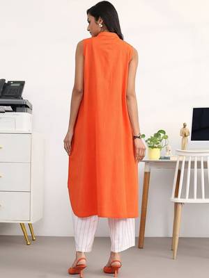 women regular kurta with trousers 6