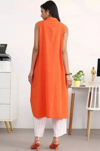 women regular kurta with trousers