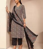 women ethnic motifs printed regular kurta with trousers & with dupatta