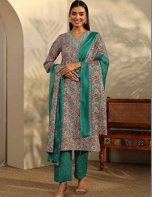 women floral printed regular kurta with trousers & with dupatta 2