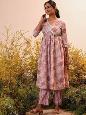 floral printed v-neck three-quarter sleeves empire mirror work  cotton kurta set 4
