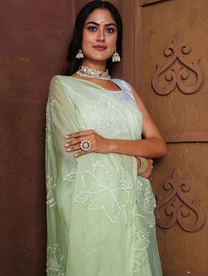 Green floral organza saree 5
