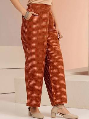 women ethnic motifs printed regular cotton blend kurta with palazzos 6