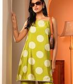 women geometric printed a-line kurta with palazzos