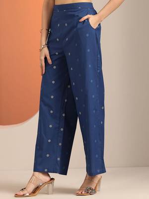 geometric printed shoulder straps straight kurta with trouser 7