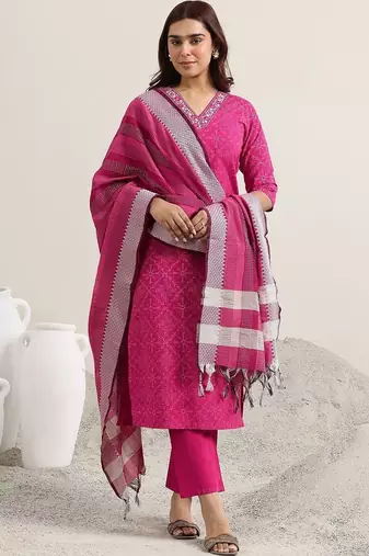 women ethnic motifs printed regular thread work kurta with trousers & with dupatta