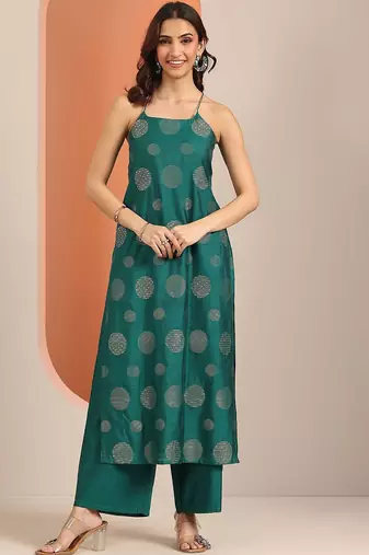 women geometric printed kurta with trousers
