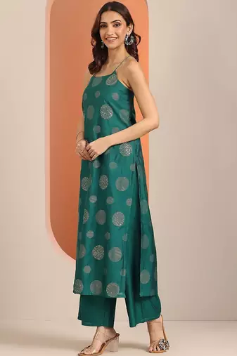 women geometric printed kurta with trousers