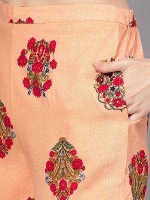 women striped regular kurta with palazzos 3