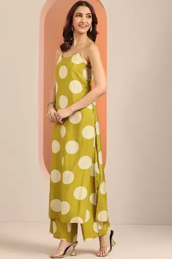 women geometric printed shoulder straps kurta with palazzos
