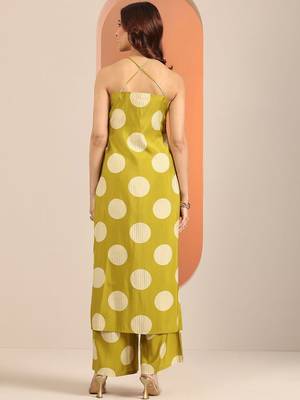 women geometric printed shoulder straps kurta with palazzos 5