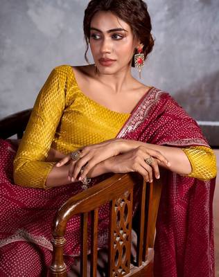 Maroon bandhani sequinned  chiffon saree 4