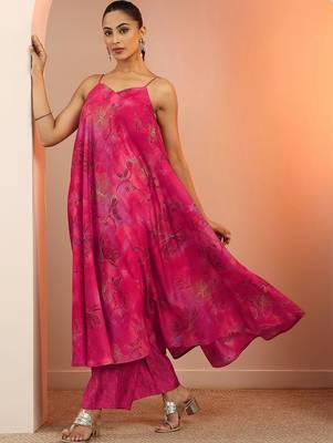 women floral printed regular kurta with palazzos 1