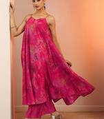 women floral printed regular kurta with palazzos